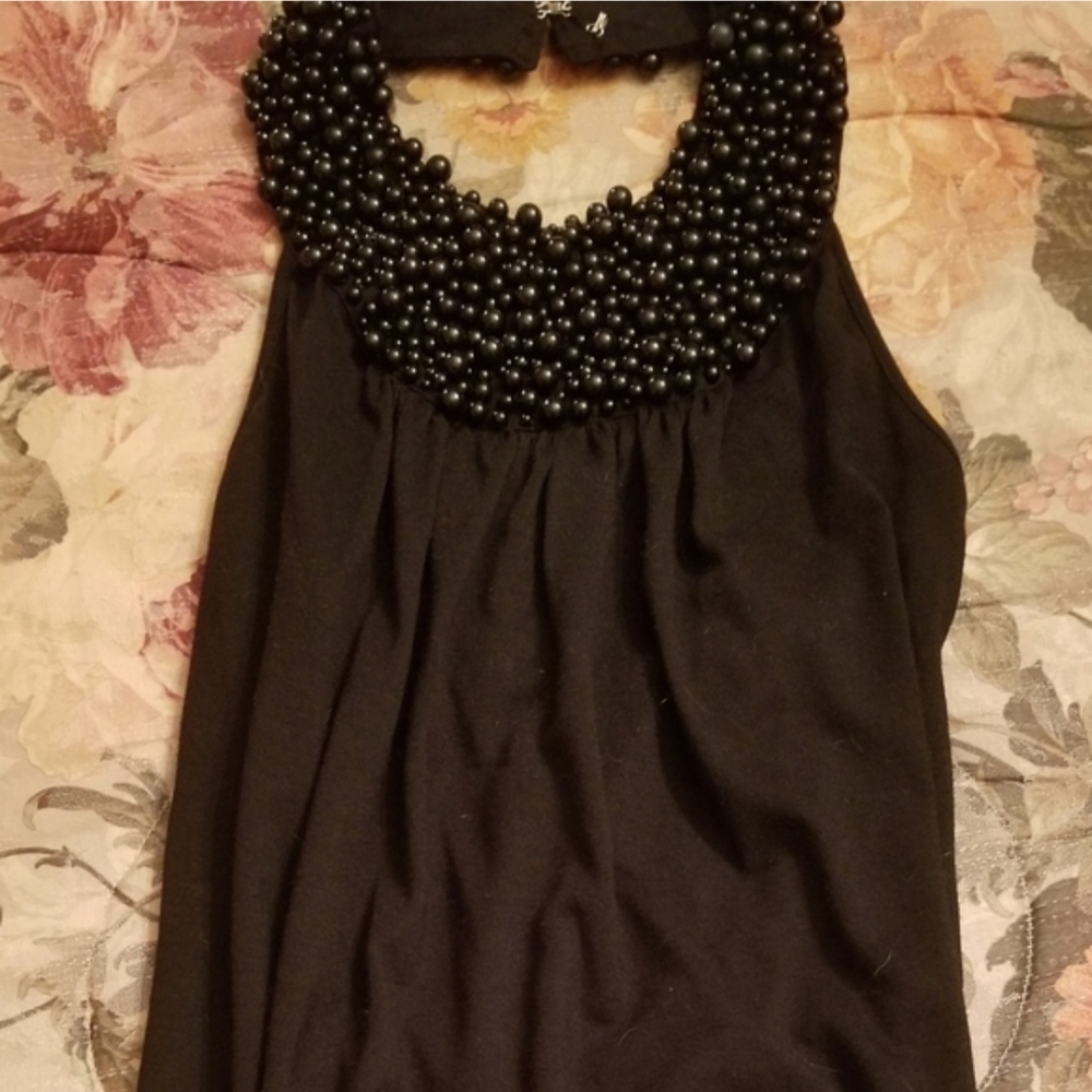 Set Of Two Versatile Tops! - Picture 5 of 8